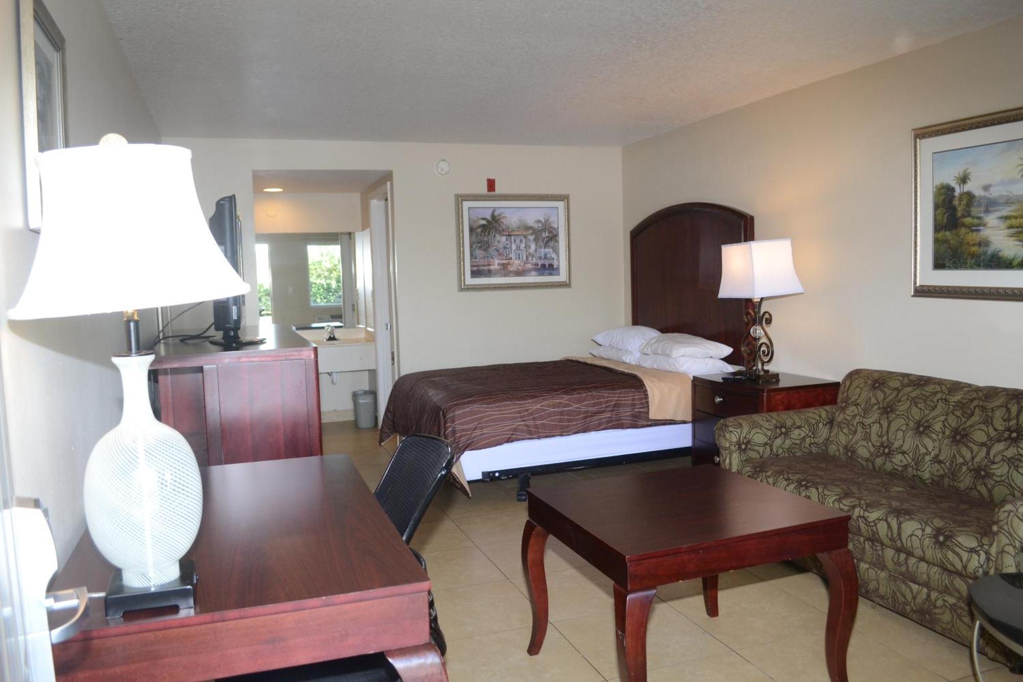 Serena Inn Citrus Ridge Dış mekan fotoğraf