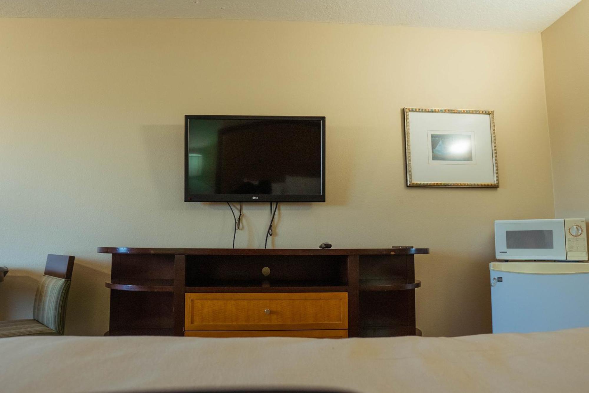Serena Inn Citrus Ridge Dış mekan fotoğraf